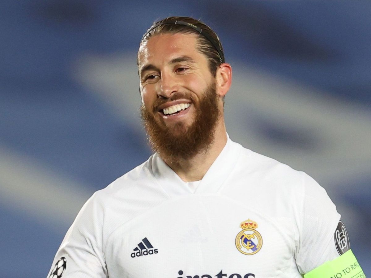 Foto: Sergio Ramos sonríe durante un partido del Real Madrid. (Efe)
