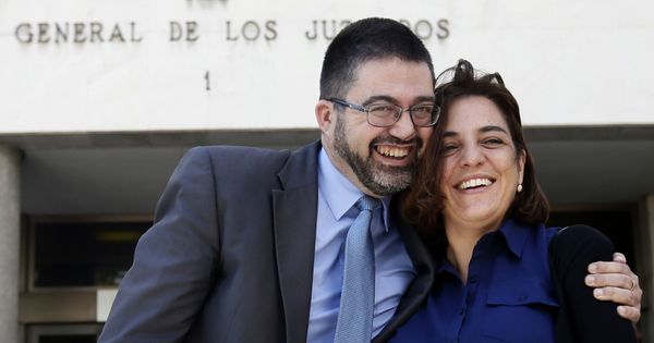Foto: Los concejales del Ayuntamiento de Madrid Carlos Sánchez Mato y Celia Mayer. (EFE)