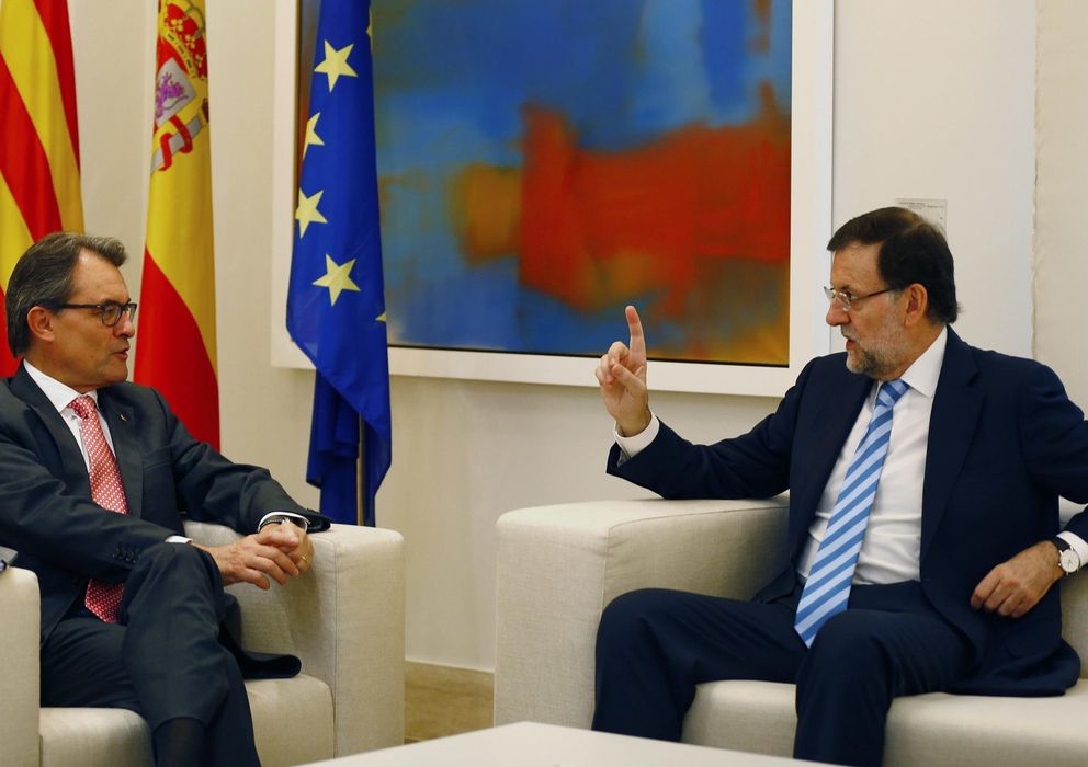Foto:  El jefe del Gobierno, Mariano Rajoy (d), y el presidente de la Generalitat, Artur Mas. (Reuters)