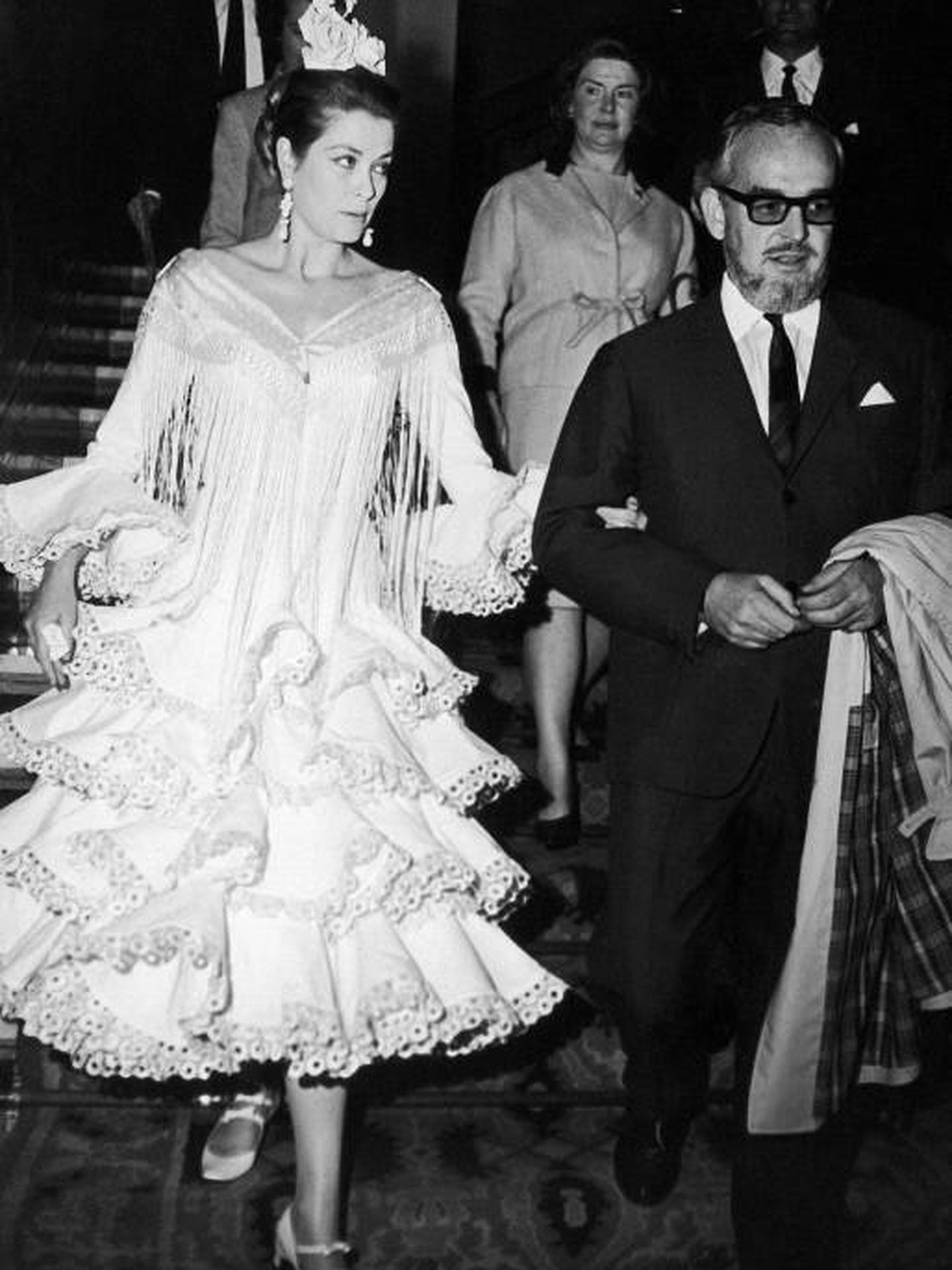 Grace Kelly y Rainiero de Mónaco, en una imagen de su paso por la Feria de Abril. (Gtres)