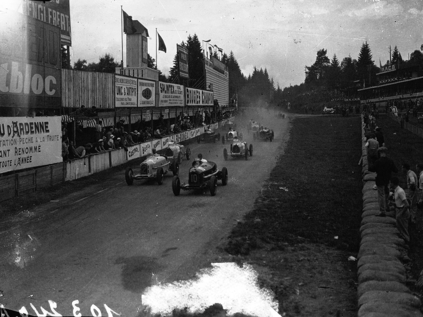 Salida del GP de Bélgica en 1933. (Wikipedia)