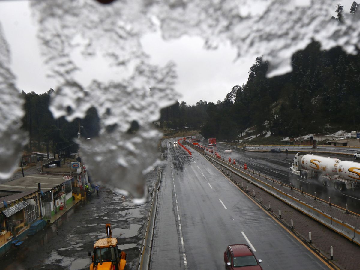 Foto: Las malas condiciones de tráfico pudieron ser claves (EFE/Francisco Guasco)