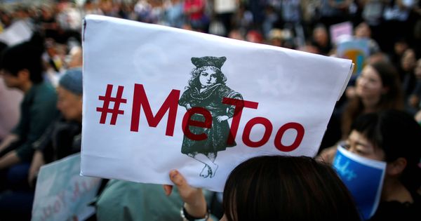 Foto: Una protesta del movimiento #MeToo durante una marcha contra el acoso en Tokio. (Reuters)