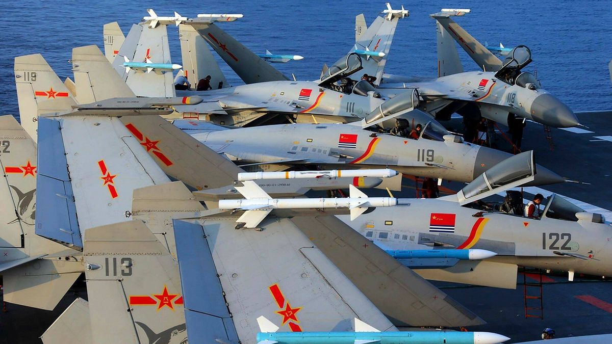 Alta tensión en el Pacífico: misiles, buques y aviones llevan a chinos y americanos al límite