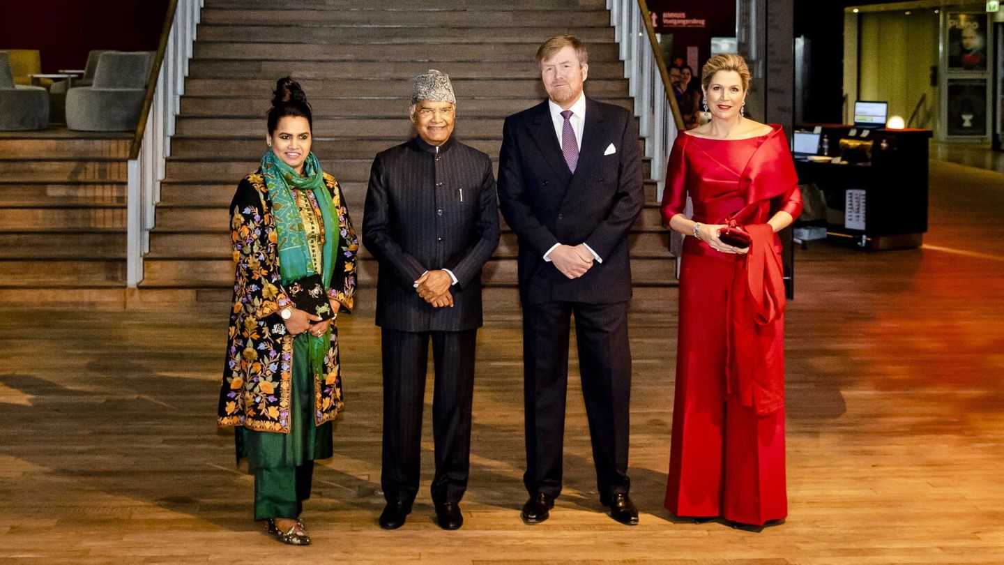 Máxima y Guillermo de Holanda, con el presidente indio y su esposa. (EFE/Sem van der Wal)