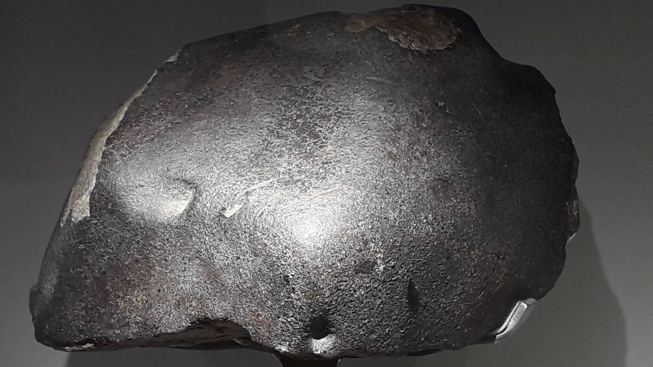 Parte del meteorito de L'Aigle. (Eunostos/CC)
