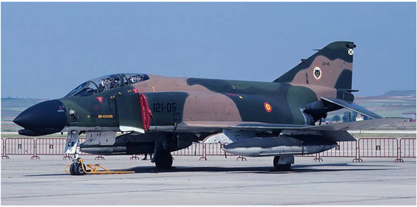 Un F-4 de las fuerzas armadas españolas.