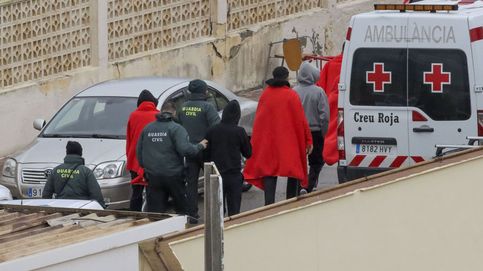 Casi un centenar de menores marroquíes llegan a Ceuta a nado en el arranque de febrero