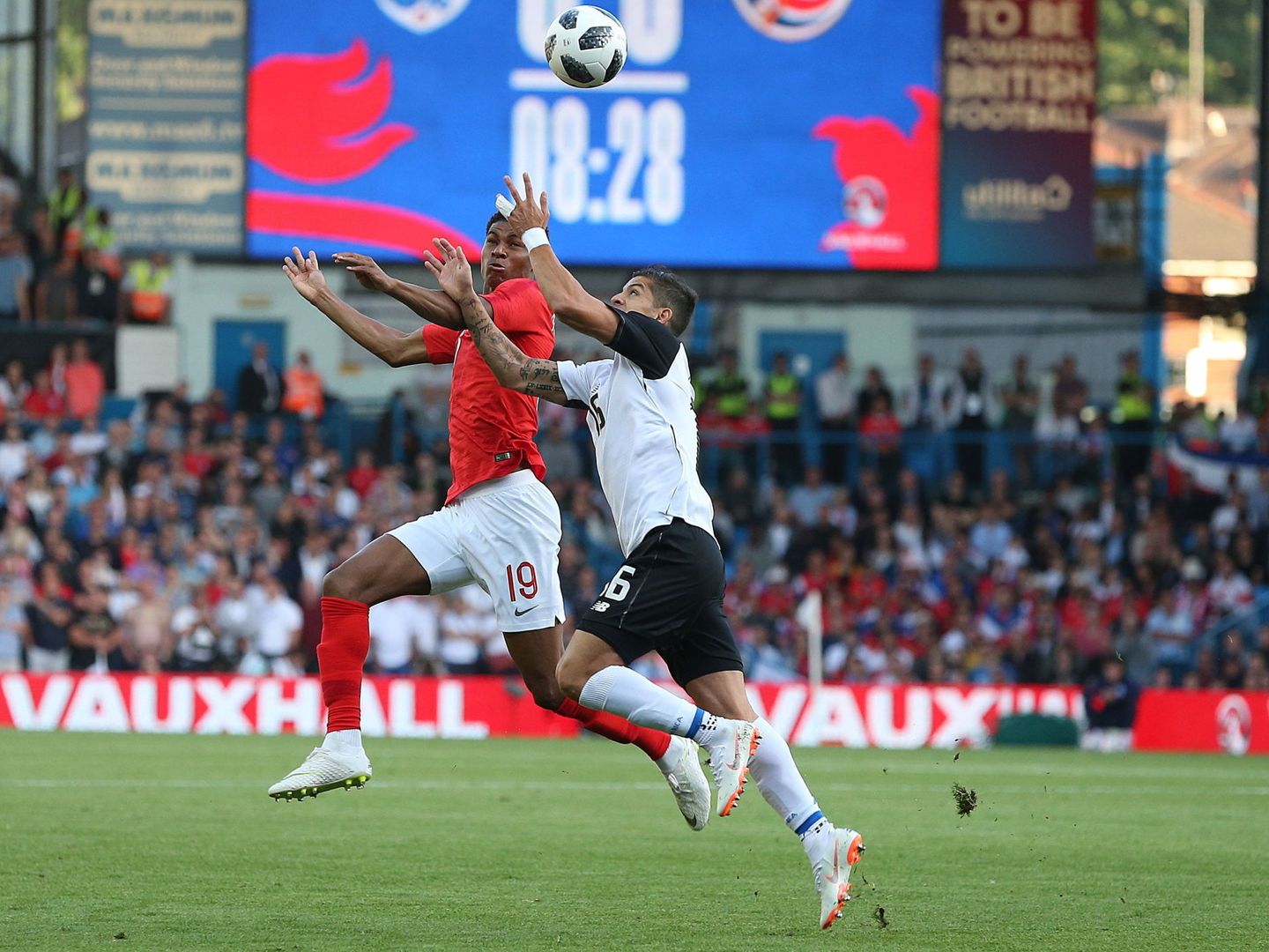 Enfrentamiento entre Inglaterra y Costa Rica | Reuters