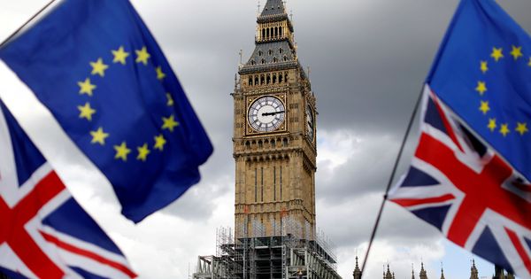 Foto: Banderas de Reino Unido y de la Unión Europea frente al Big Ben. (Reuters) 