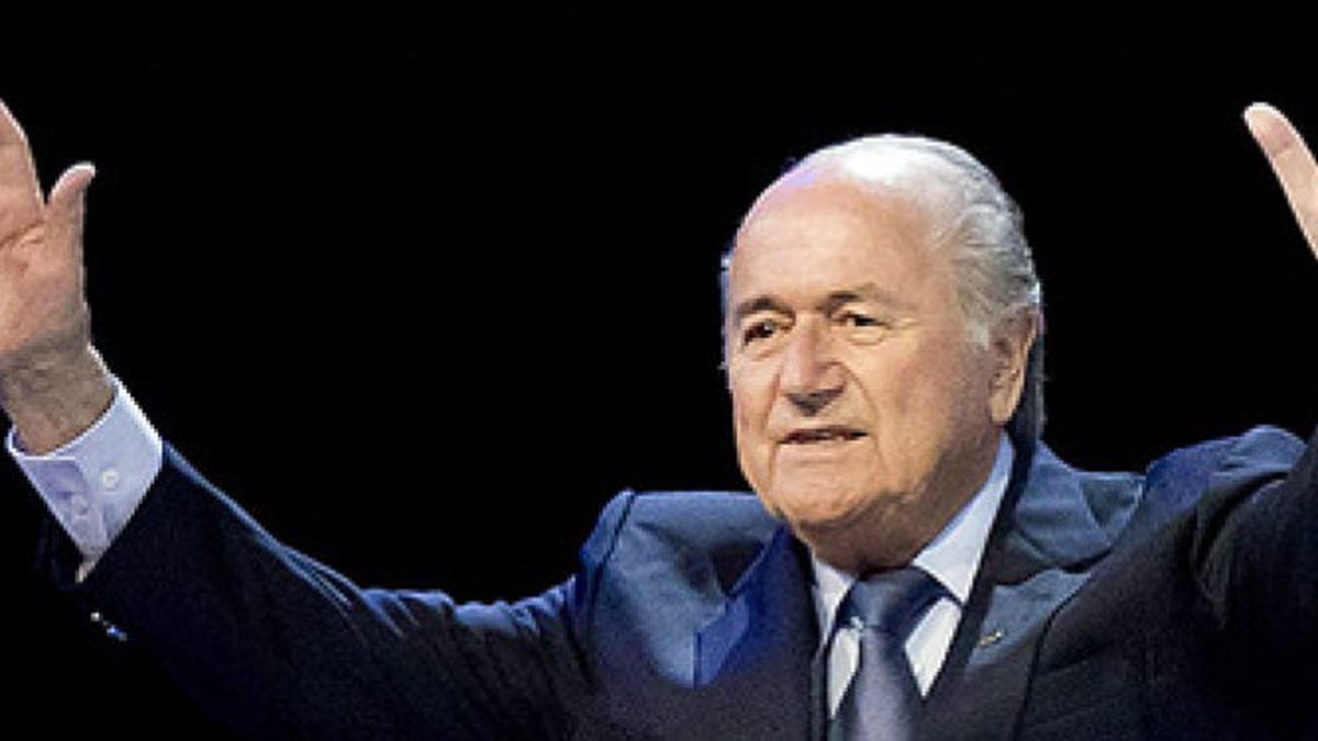 Blatter ficha a Plácido Domingo para mejorar la imagen de la FIFA