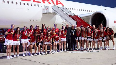 España aterriza en casa como campeona del mundo