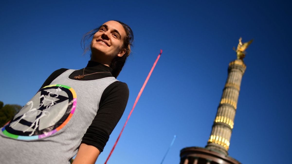 Carola Rackete lidera la 'rebelión' climática en Berlín contra el Gobierno alemán