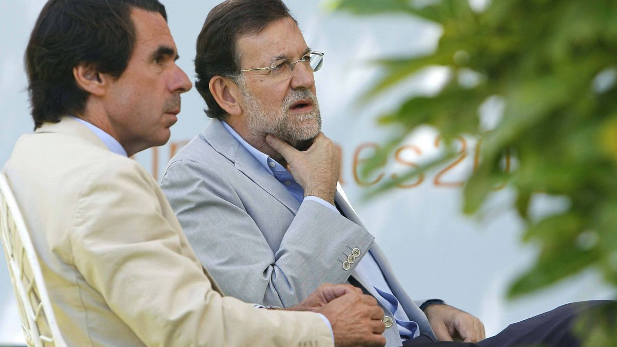Rajoy y Aznar se reconcilian en FAES tras todo un curso de choques internos y públicos 