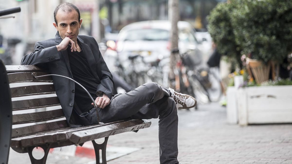 Yuval Noah Harari: "El covid puede originar el peor sistema totalitario que haya existido"