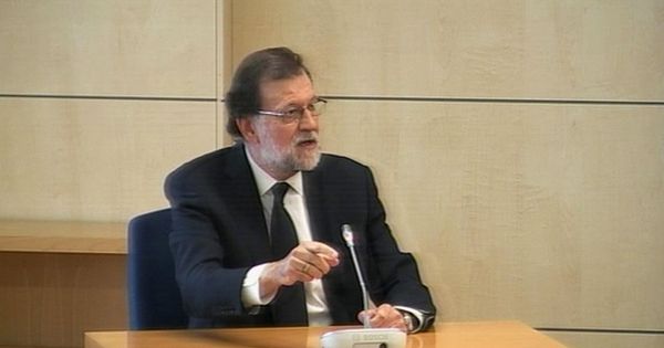 Foto: Rajoy testifica por los hechos de la Gürtel (EFE)