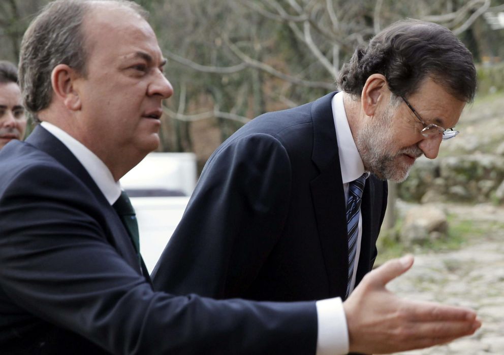 Foto:  El presidente del Gobierno, Mariano Rajoy y el presidente de Extremadura, José Antonio Monago
