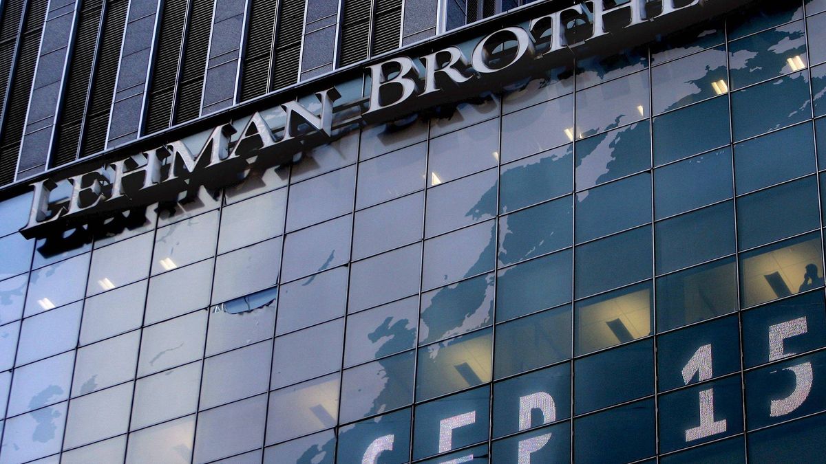La caída de Lehman: la crisis que hundió la economía mundial, en 5 libros y películas