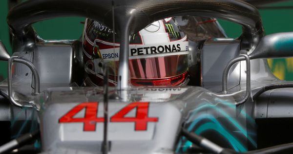 Foto: Lewis Hamilton durante los entrenamientos libres del Gran Premio de Azerbaiyán (Reuters)