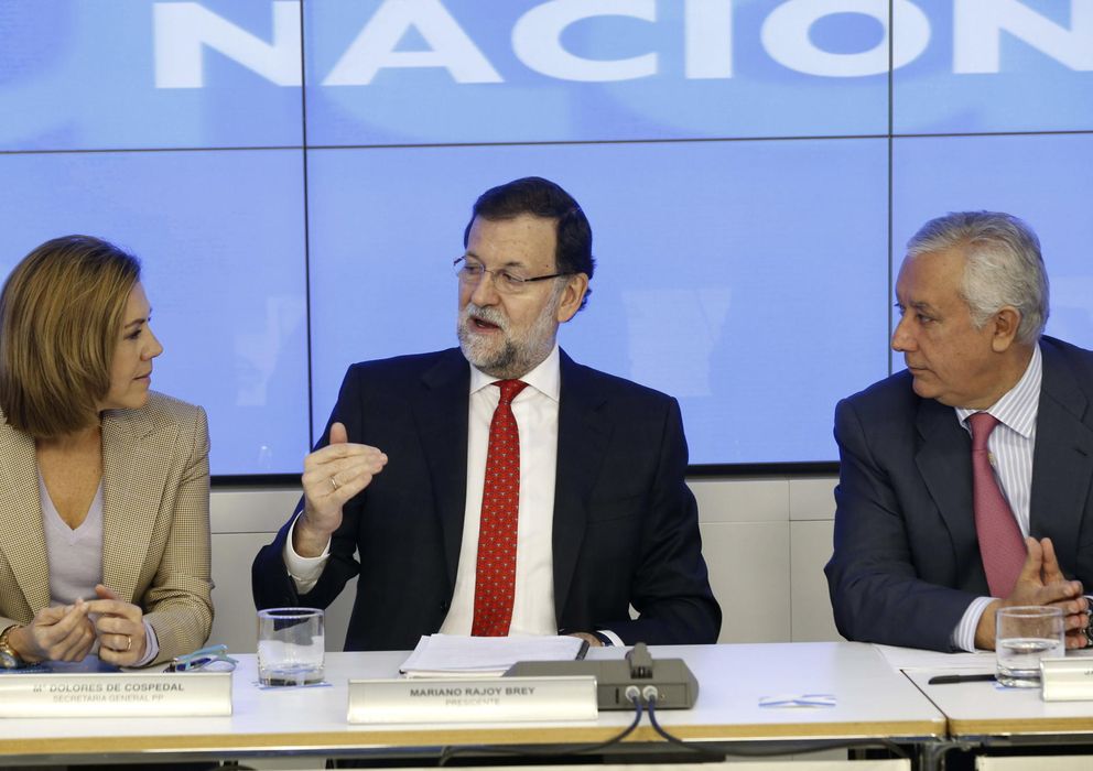 Foto: El presidente del Gobierno, Mariano Rajoy (c), presidió la primera reunión del año del Comité Ejecutivo del PP. (EFE)