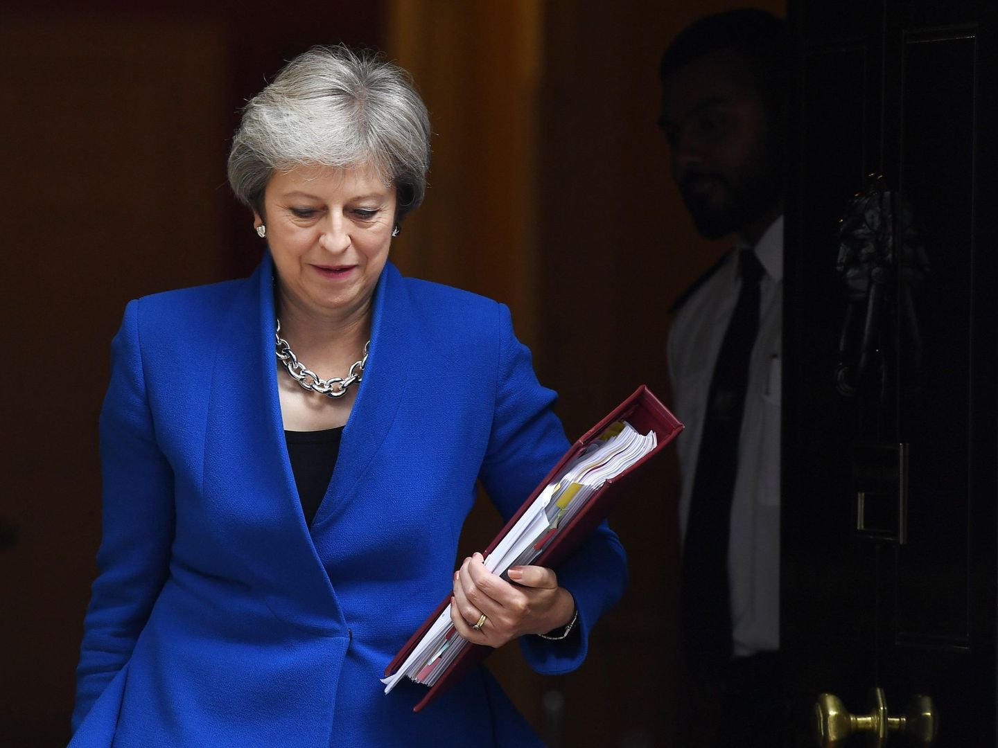 Theresa May prevé volver a convocar a su Gabinete a finales de semana. (EFE)