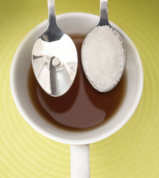 El eterno debate: azúcar o edulcorantes. (iStock)