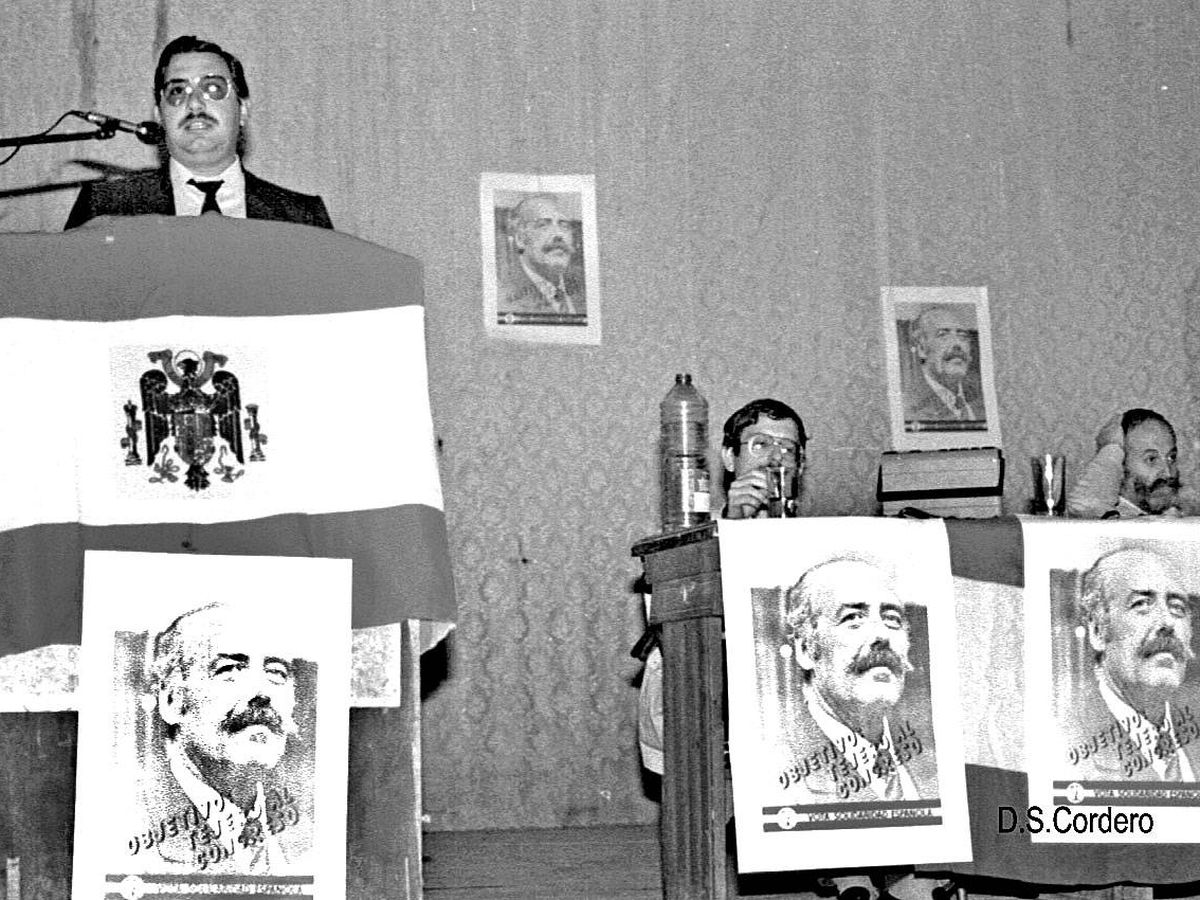 Foto: Acto electoral de Solidaridad Española en 1982.