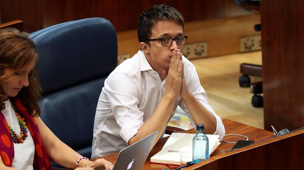 Foto: Íñigo Errejón durante el pleno de investidura de Isabel Díaz Ayuso (PP) en la Asamblea de Madrid el pasado mes de agosto. (EFE)