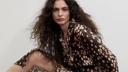 El vestido de Mango que pone un giro diferente a los looks de otoño: midi, camisero y con cinturón