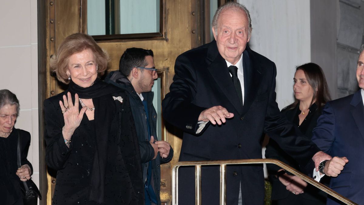 El rey Juan Carlos y doña Sofía asistirán a la boda de José Luis Martínez-Almeida y Teresa Urquijo