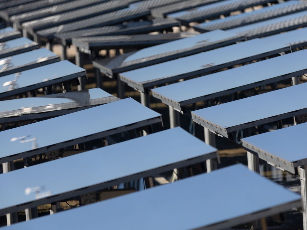 Foto: Placas solares en Móstoles, Madrid. (EP/Eduardo Parra)