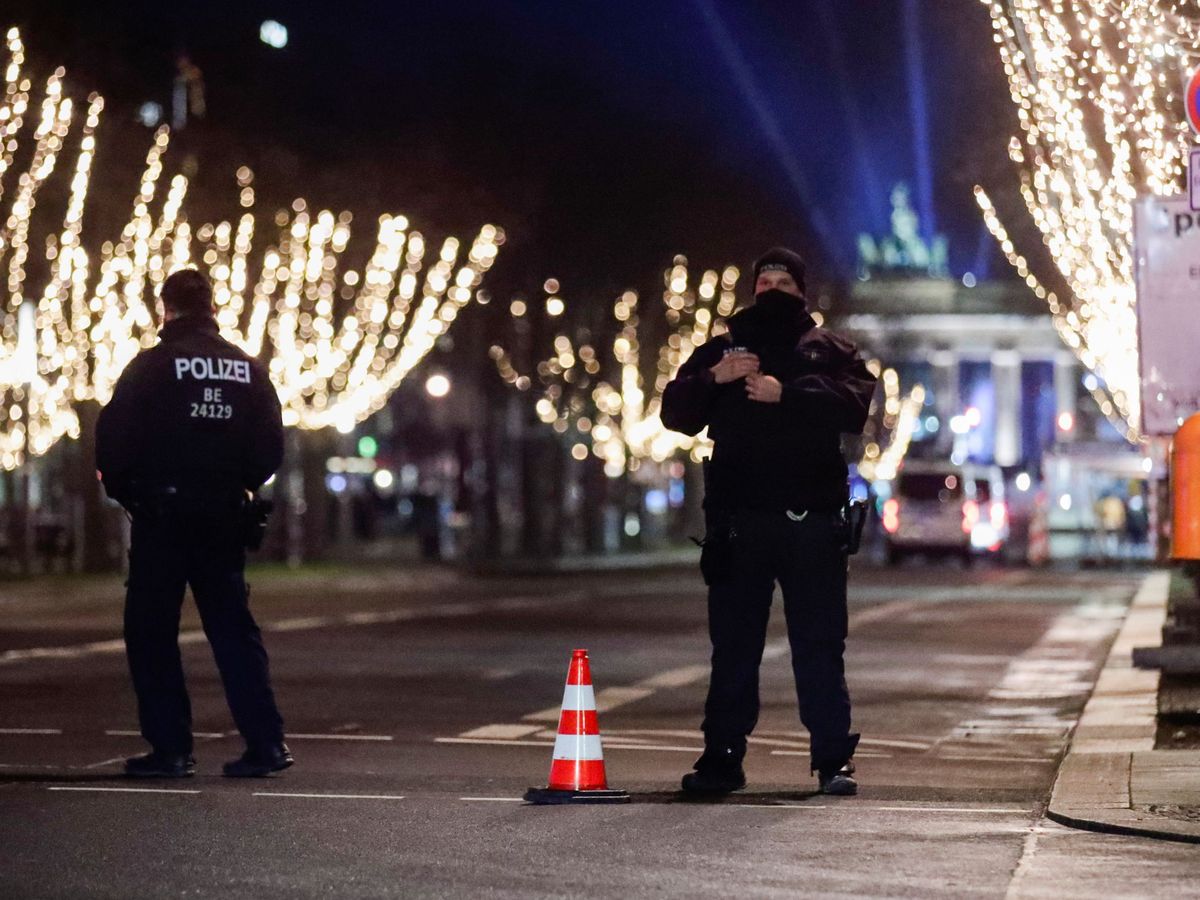 Foto: Agentes de Policía en Berlín. (Reuters)