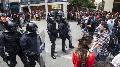 Grupos antisistema se movilizan para tomar la plaza de Bonanova de Barcelona y plantar cara a Desokupa