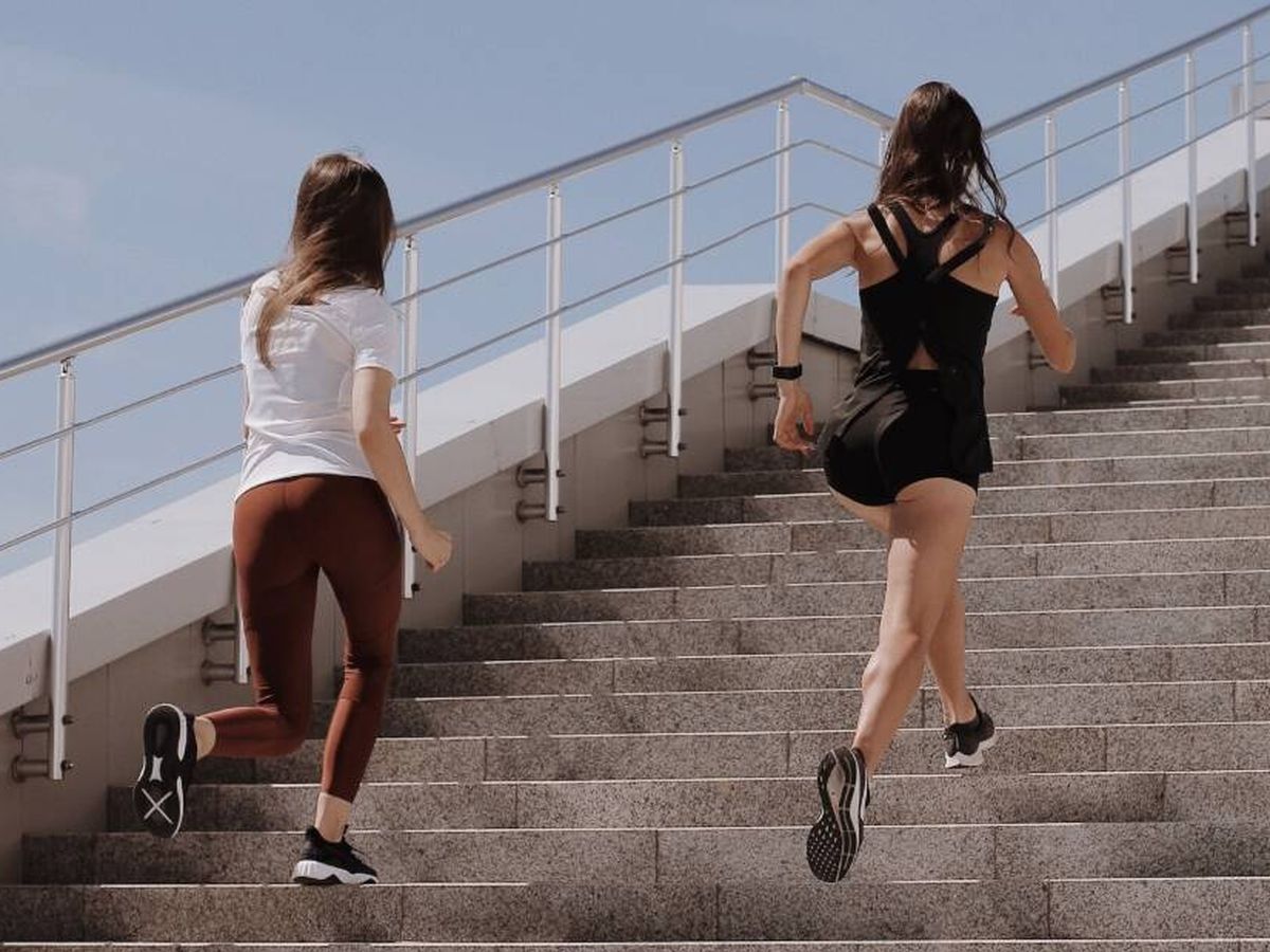 Foto: Cuatro ejercicios para perder peso (y grasa) rápidamente. (Pexels/Maksim Goncharenok)