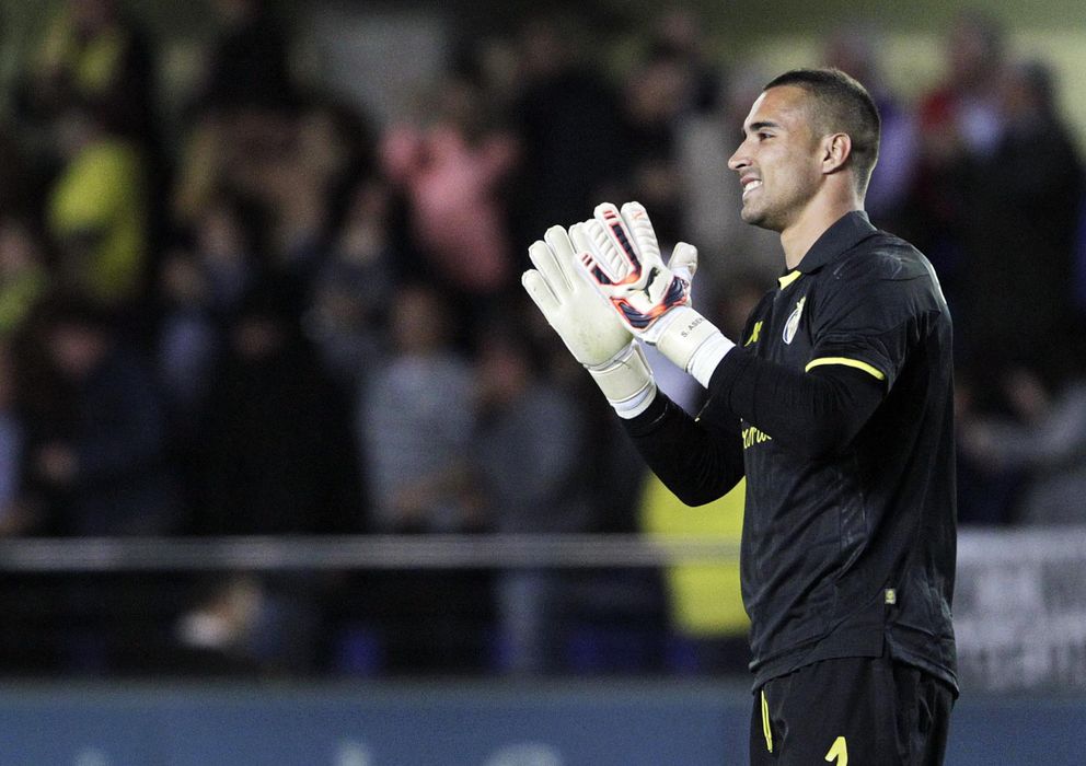Foto: Sergio Asenjo permanecerá en el Villarreal hasta 2019 (Reuters).