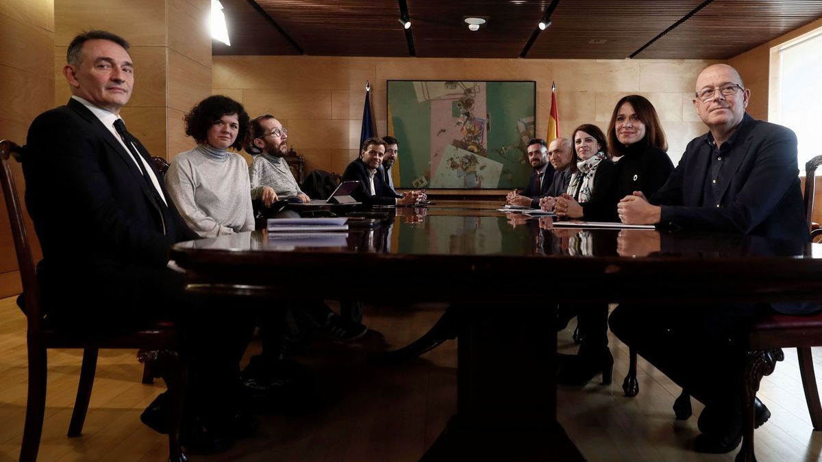 Podemos negocia con el PSOE marcar más perfil propio en las votaciones del Congreso
