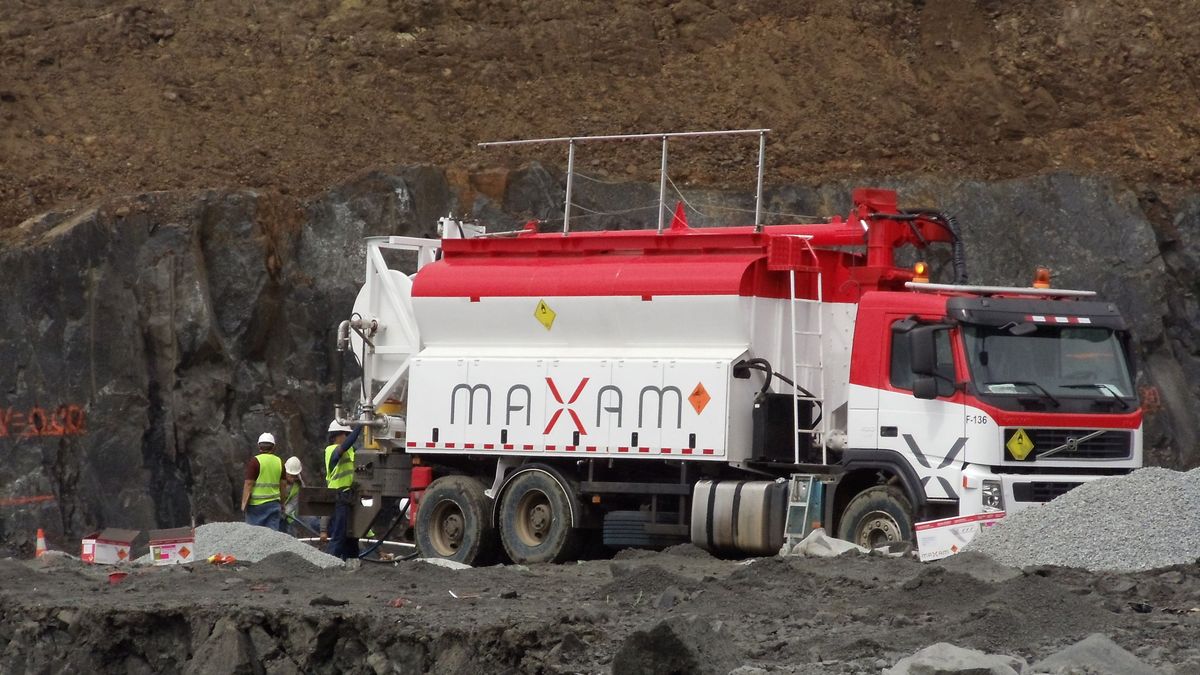 Maxam, la empresa de explosivos señalada por Zelenski y su "problemática" filial rusa