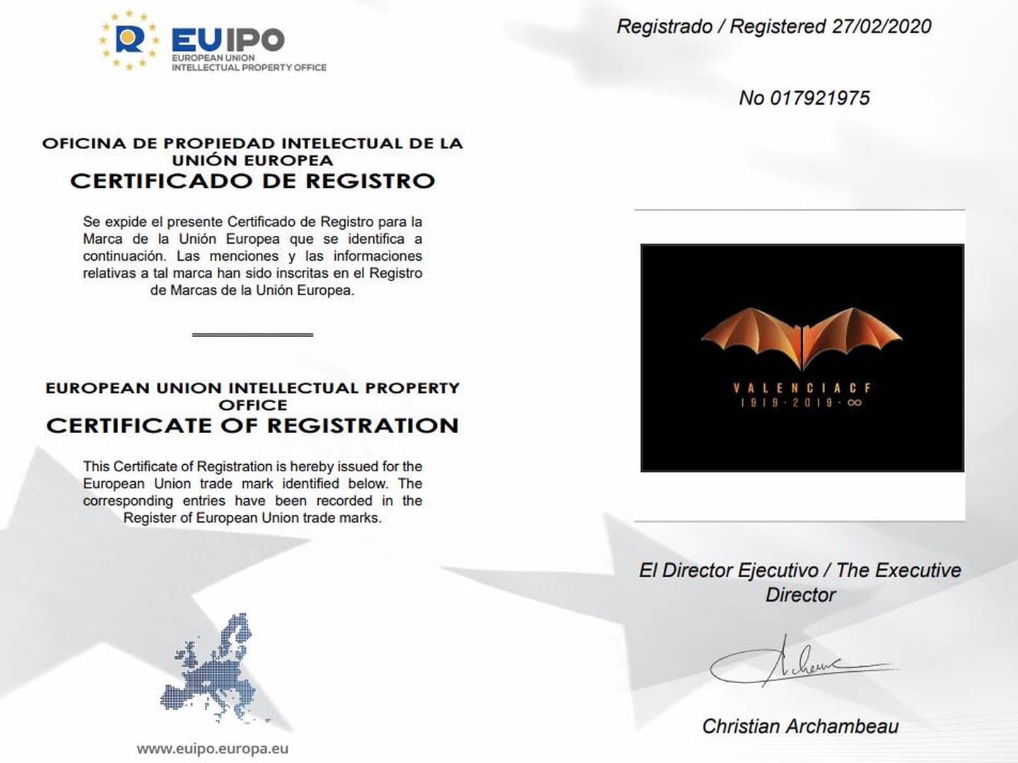 El certificado de registro del logo del centenario y el murciélago dorado del Valencia CF. 
