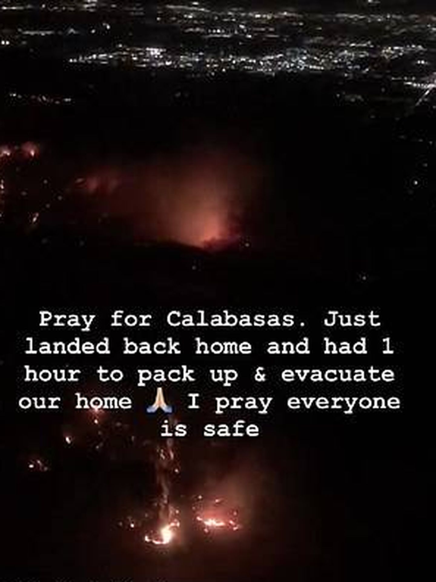 El fuego, desde el avión de Kim. (Instagram @kimkardashian)