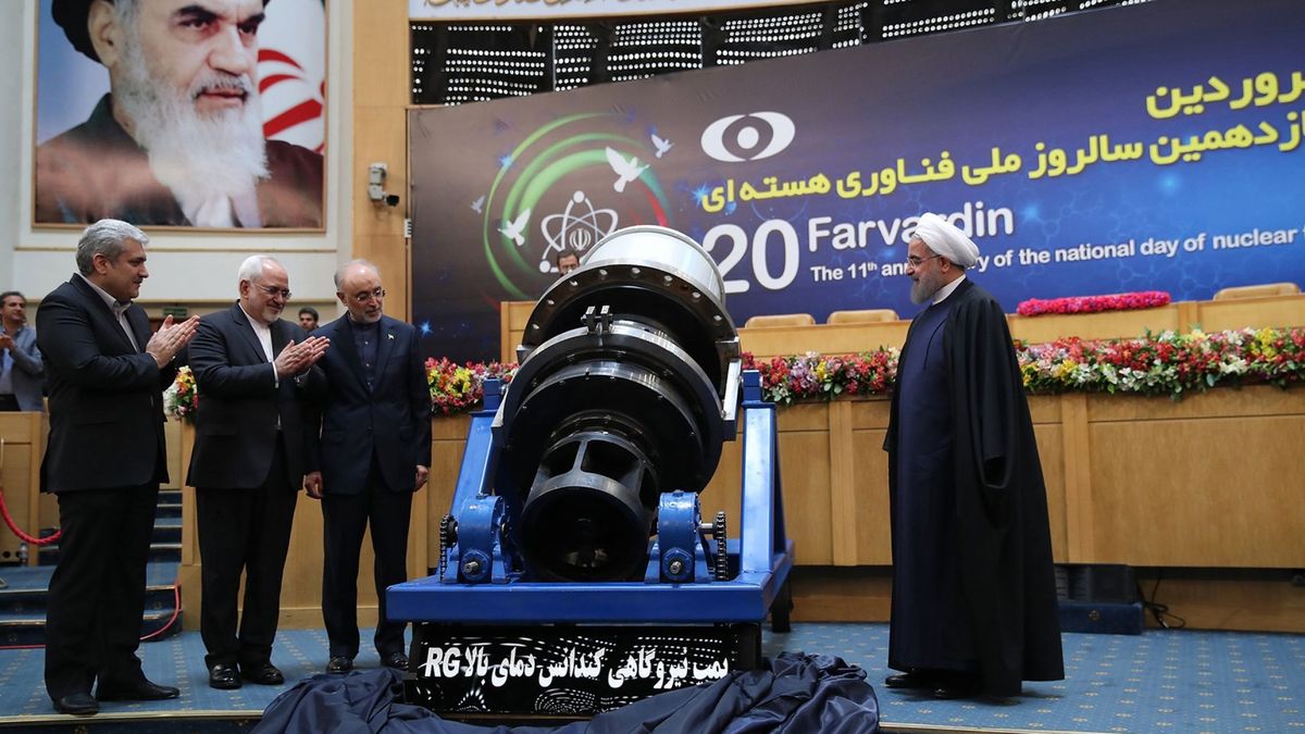 Amenaza de Irán a EEUU: cinco días para volver al enriquecimiento de uranio 