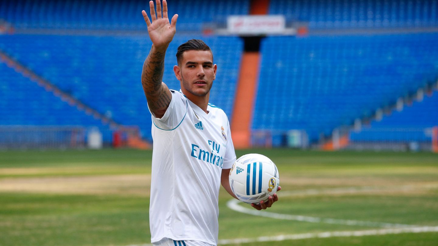 Theo Hernández, durante su presentación como jugador del Real Madrid. (Reuters)