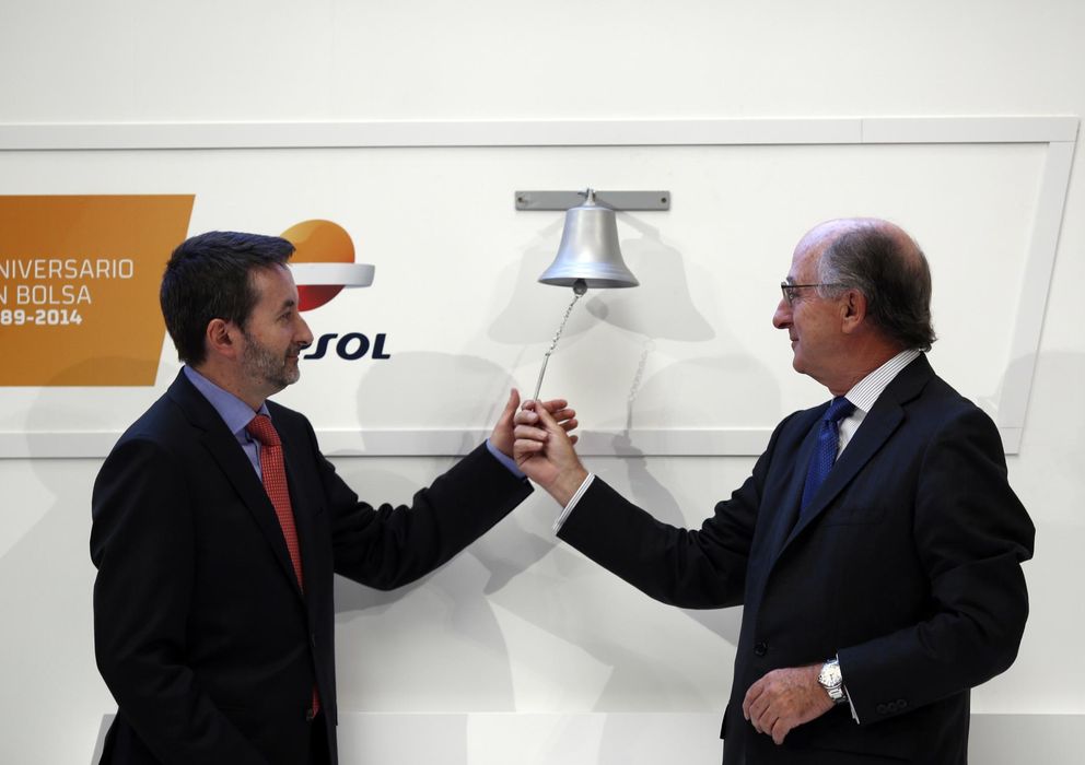 Foto: Josu Jon Imaz y el presidente de la compañía, Antonio Brufau (Reuters)