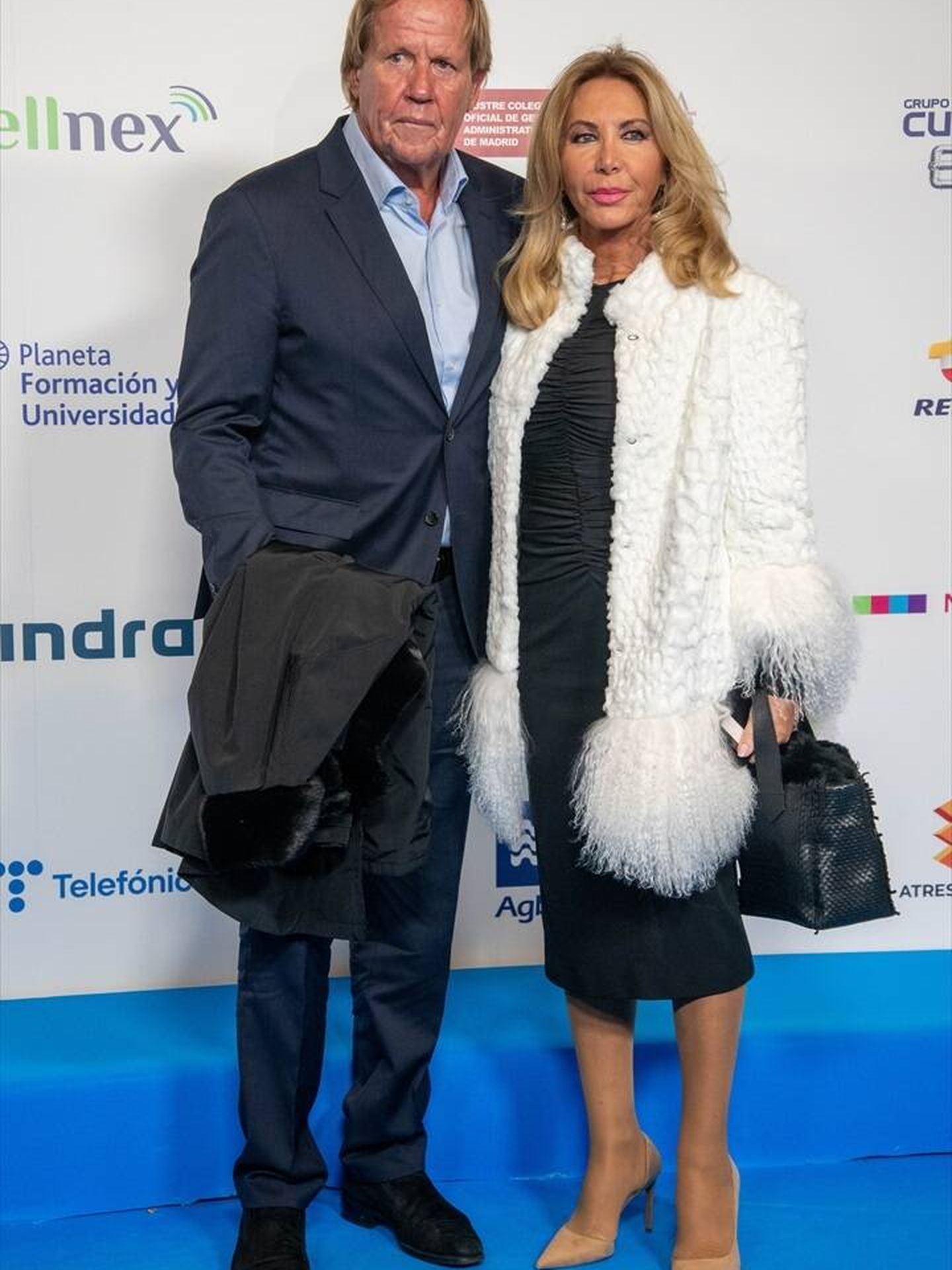 Matthias Kühn y Norma Duval, en una entrega de premios. (Europa Press)