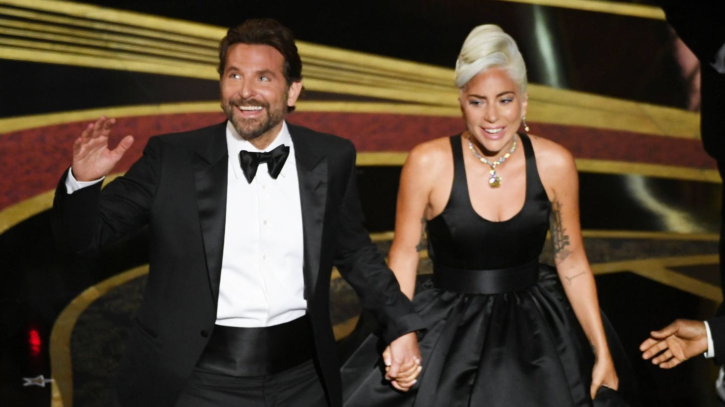 Bradley Cooper y Lady Gaga después de su actuación en la 91º Gala de los Premios Óscar. (Getty)