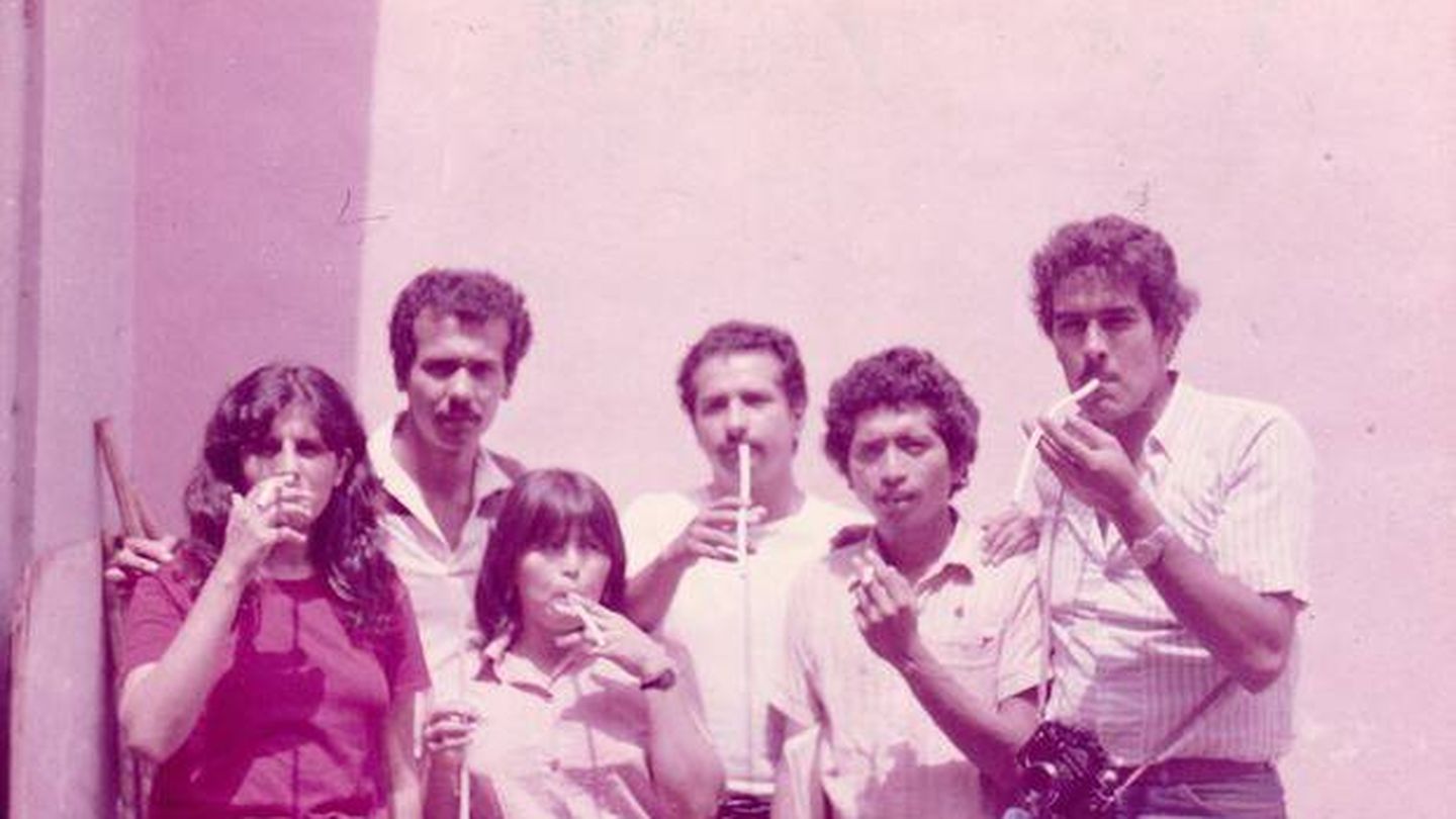 Nicolás Maduro, en el extremo derecho, cuando era joven