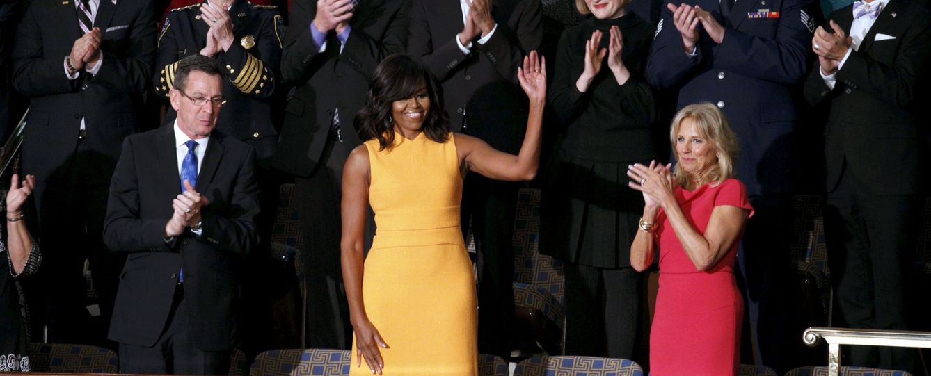 Foto: Michelle Obama con un vestido amarillo de Narciso Rodriguez durante el discurso sobre el Estado de la Unión de su marido Barack Obama (Reuters)