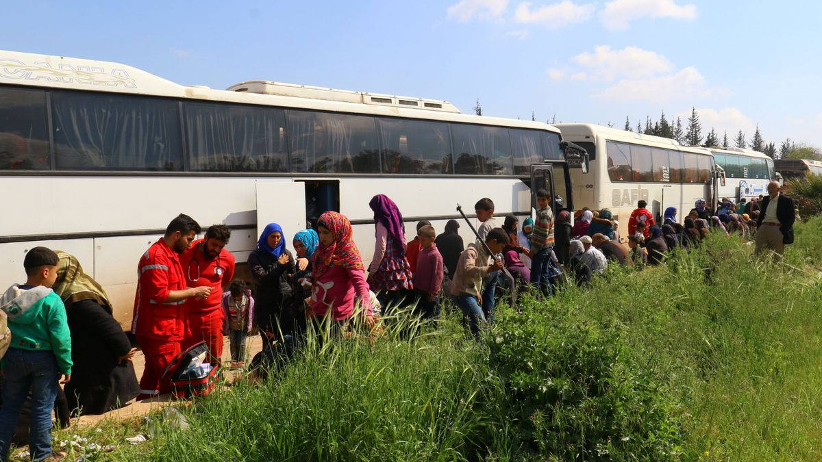 Un centenar de muertos en un atentado contra un convoy de evacuados en Alepo