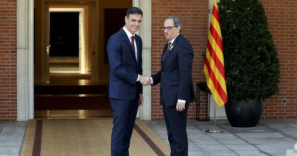 Foto: El presidente del Gobierno Pedro Sánchez y el 'president' de la Generalitat Quim Torra. (EFE)