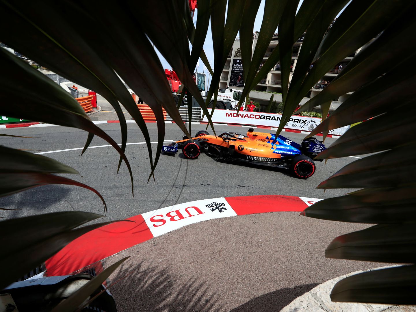 Carlos Sainz saldrá noveno en Mónaco. (Reuters)