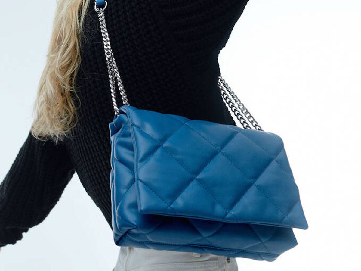 Comparación Cooperación instinto Un bolso azul como el de Parfois puede revolucionar tu armario en clave low  cost